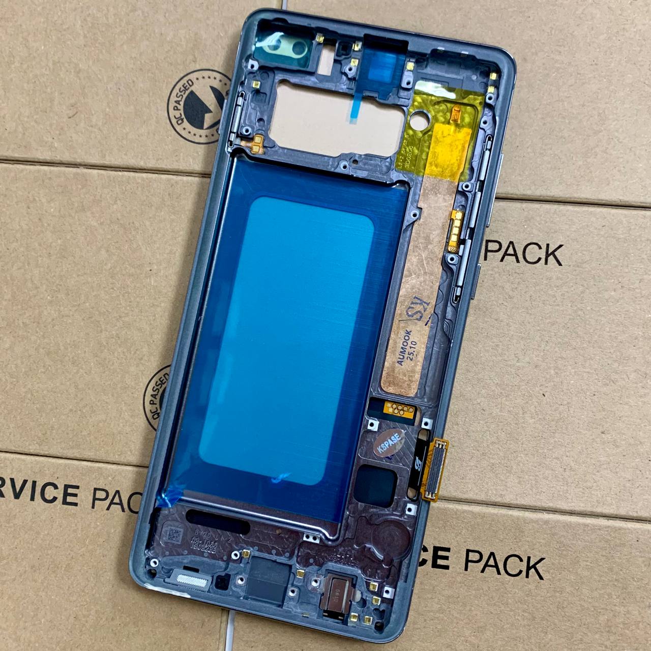Дисплей Samsung G975 Galaxy S10 Plus black, с рамкой, IPS (Краи дисплея не округлены)