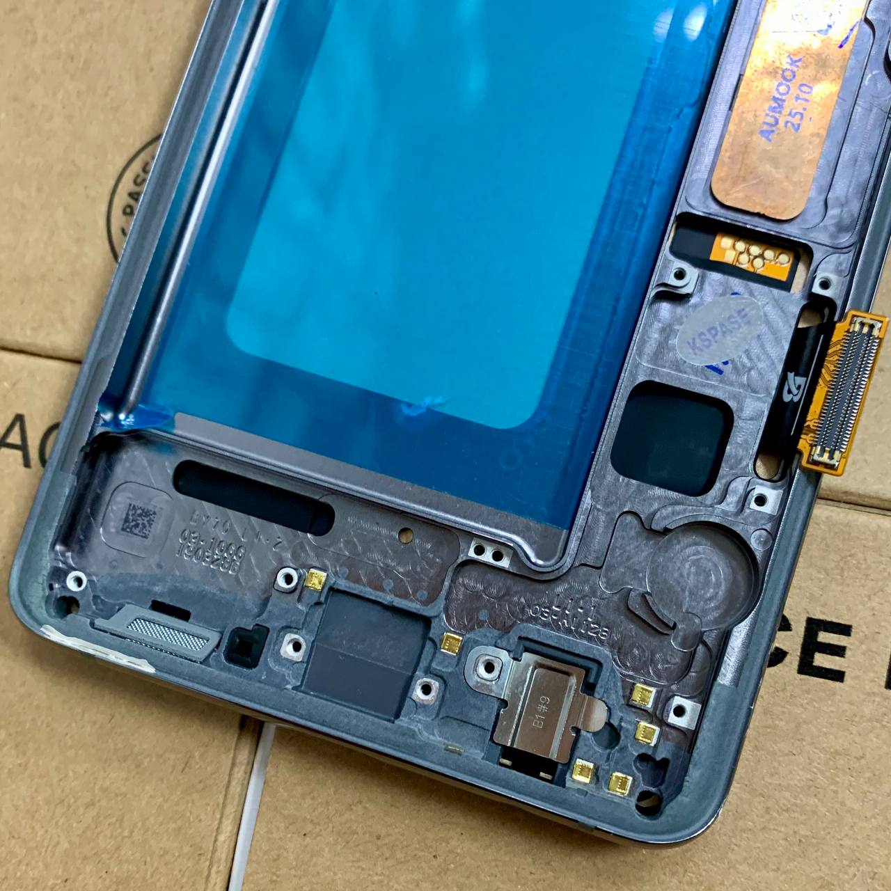 Дисплей Samsung G975 Galaxy S10 Plus black, с рамкой, IPS (Краи дисплея не округлены)