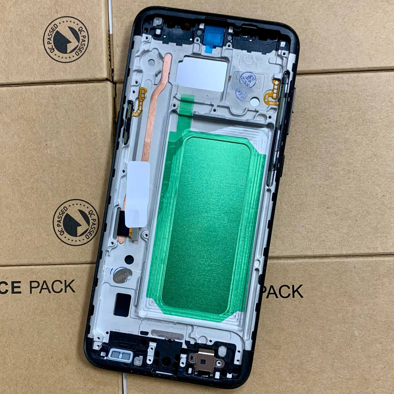 Дисплей Samsung G955 Galaxy S8 Plus black, з рамкою, IPS (Краї дисплею не заокруглені)