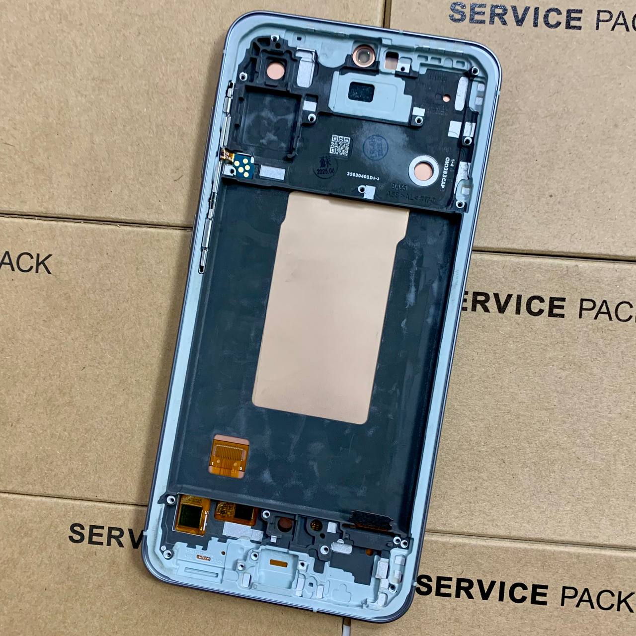 Дисплей Samsung A566 Galaxy A56 5G 2025 light gray, з рамкою, OLED