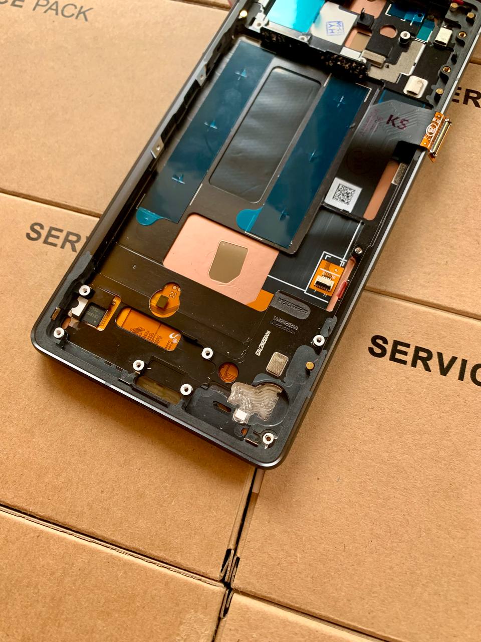 Дисплей Google Pixel 7A black, з рамкою, OLED