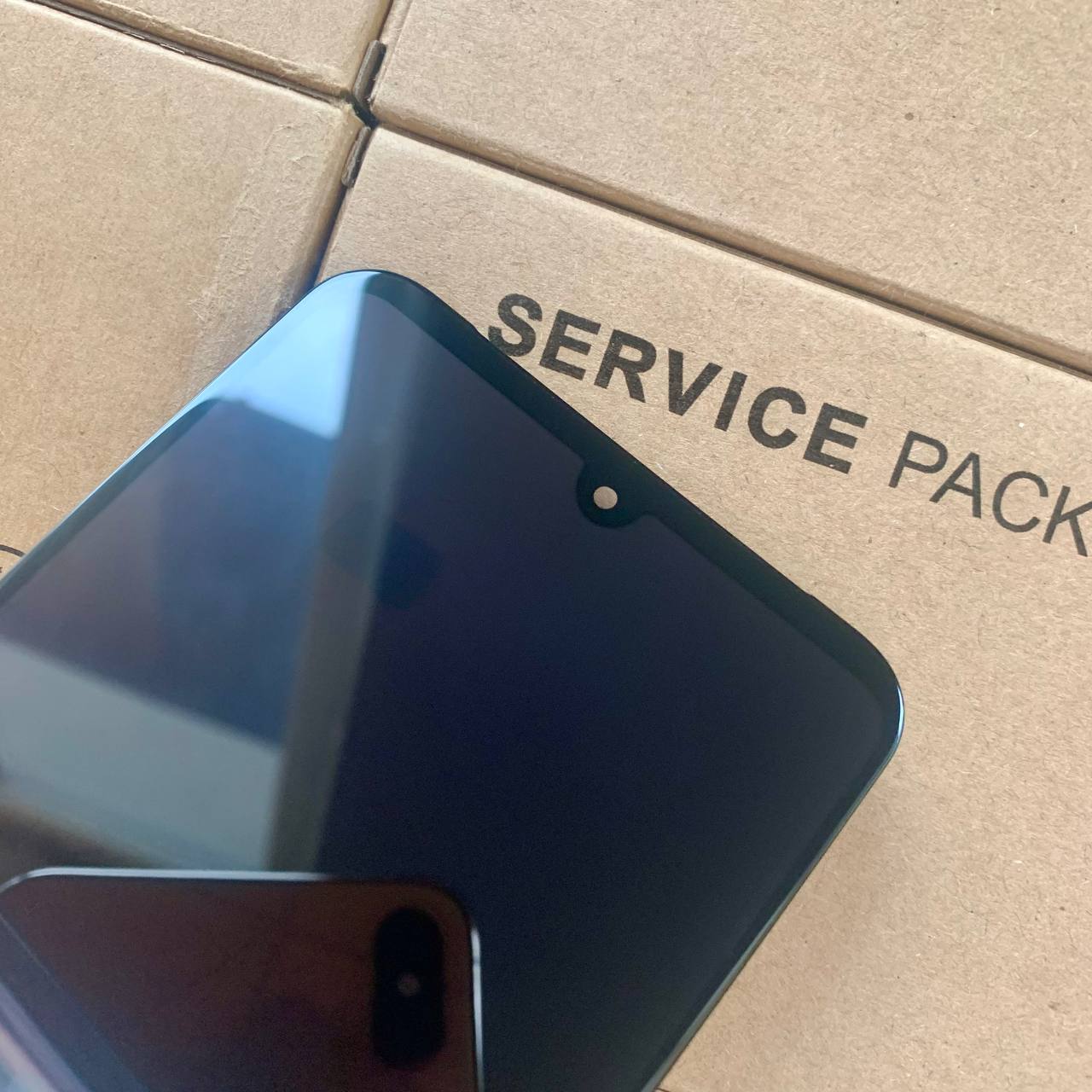 Дисплей Google Pixel 8 black, з рамкою, OLED