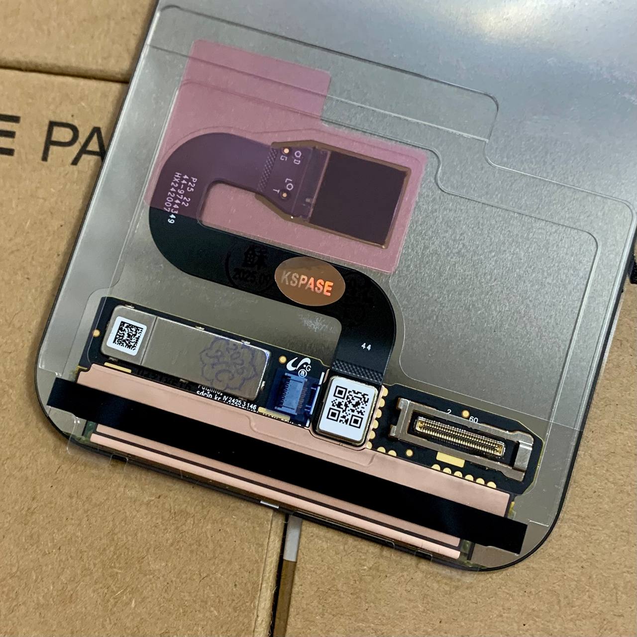 Дисплей Google Pixel 10 Pro black, без рамки, Original