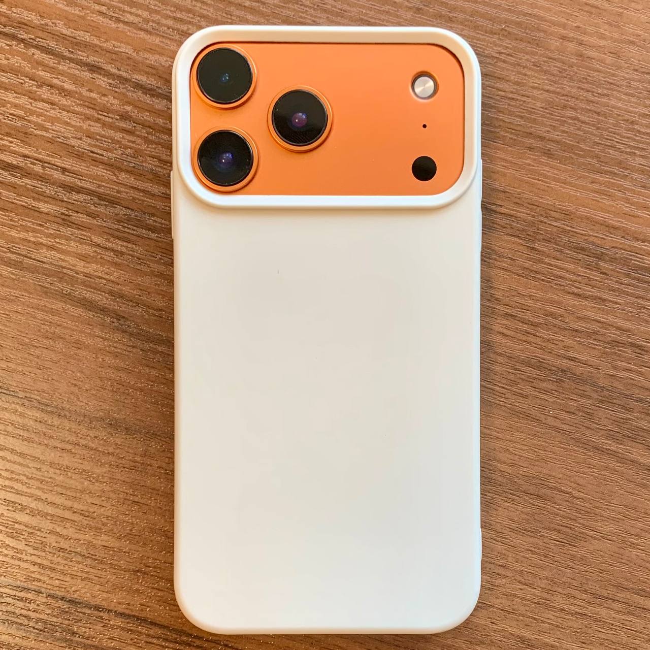 Чохол Silicone Case for iPhone 11 в формі iPhone 17 Pro (white)