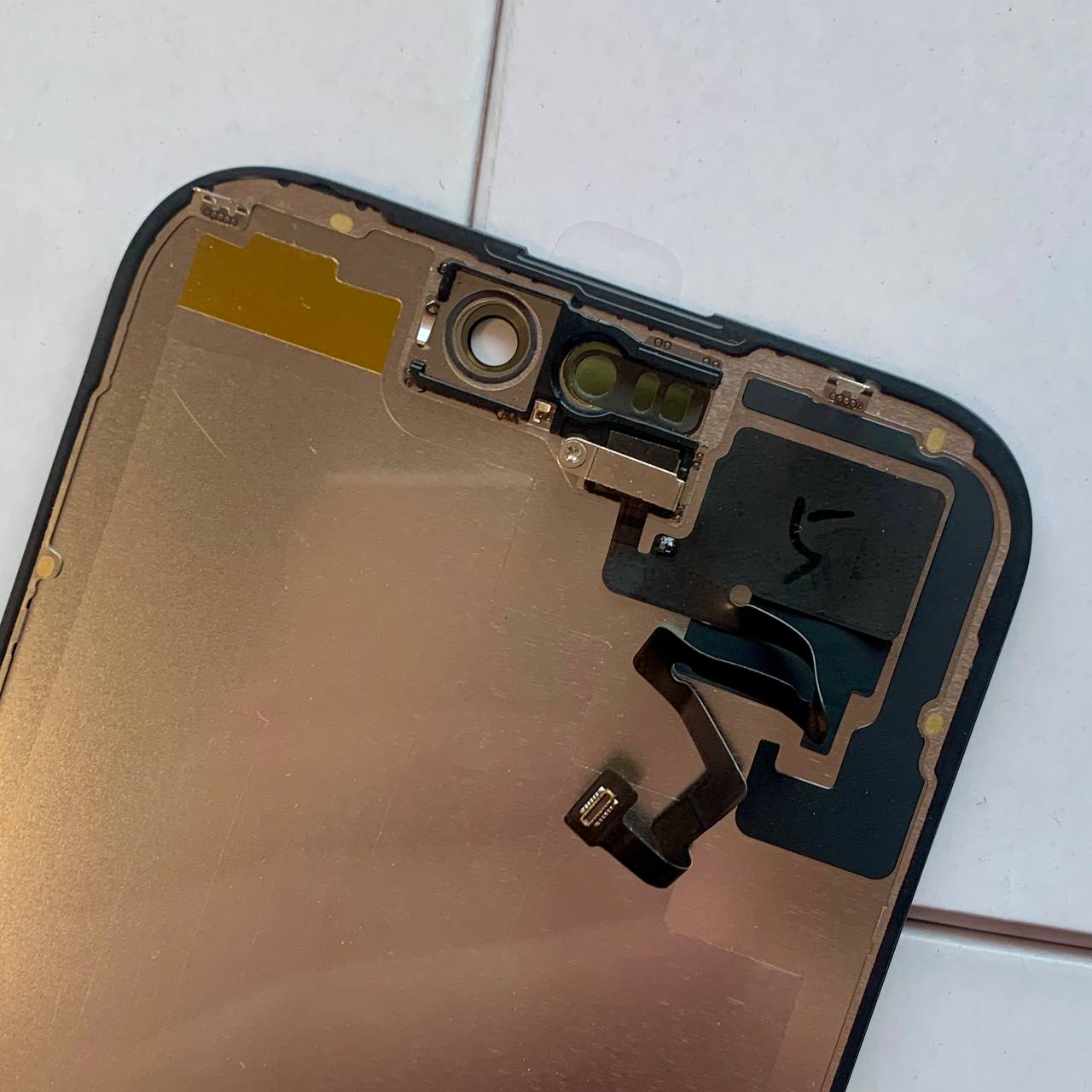 Дисплей iPhone 16 black, з рамкою, CPG Soft OLED 120Hz (без помилки) | З верхнім шлейфом